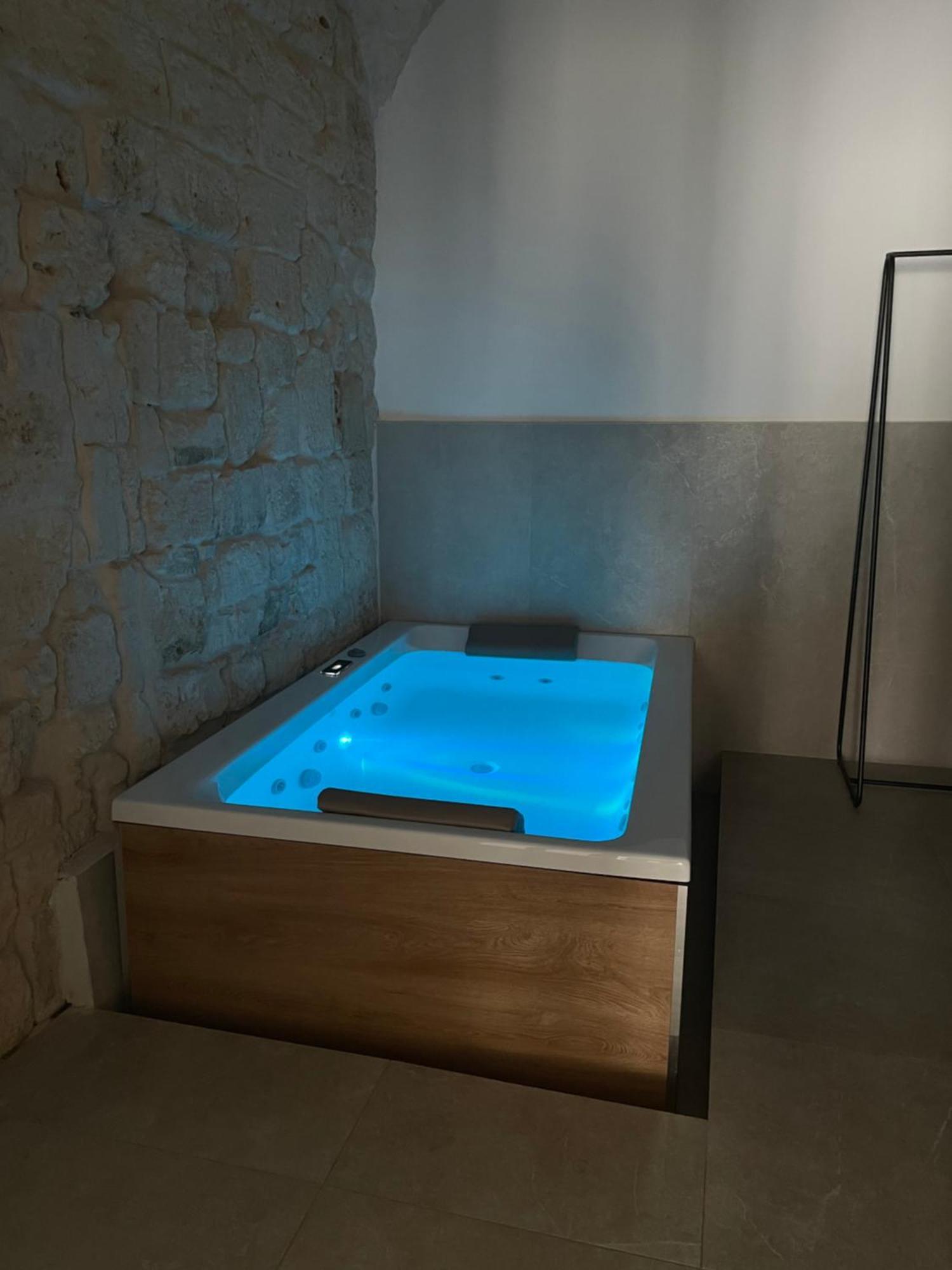 Al 22 Suite & Spa Luxury Experience Полиньяно-а-Маре Экстерьер фото